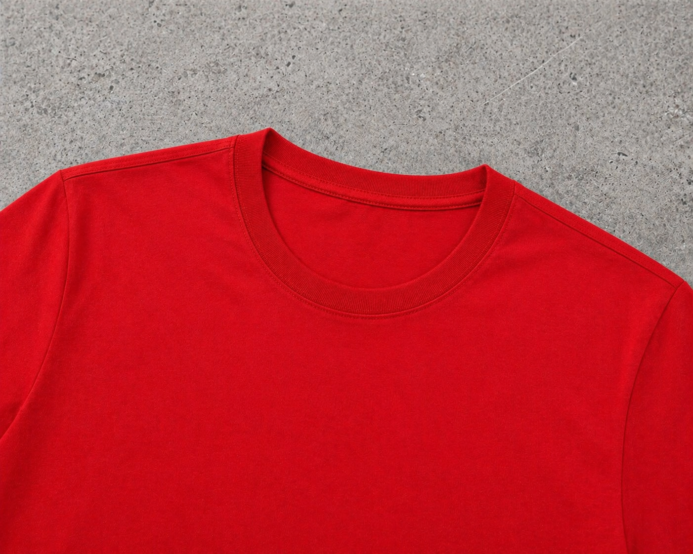 KIRMIZI BASIC T-SHIRT